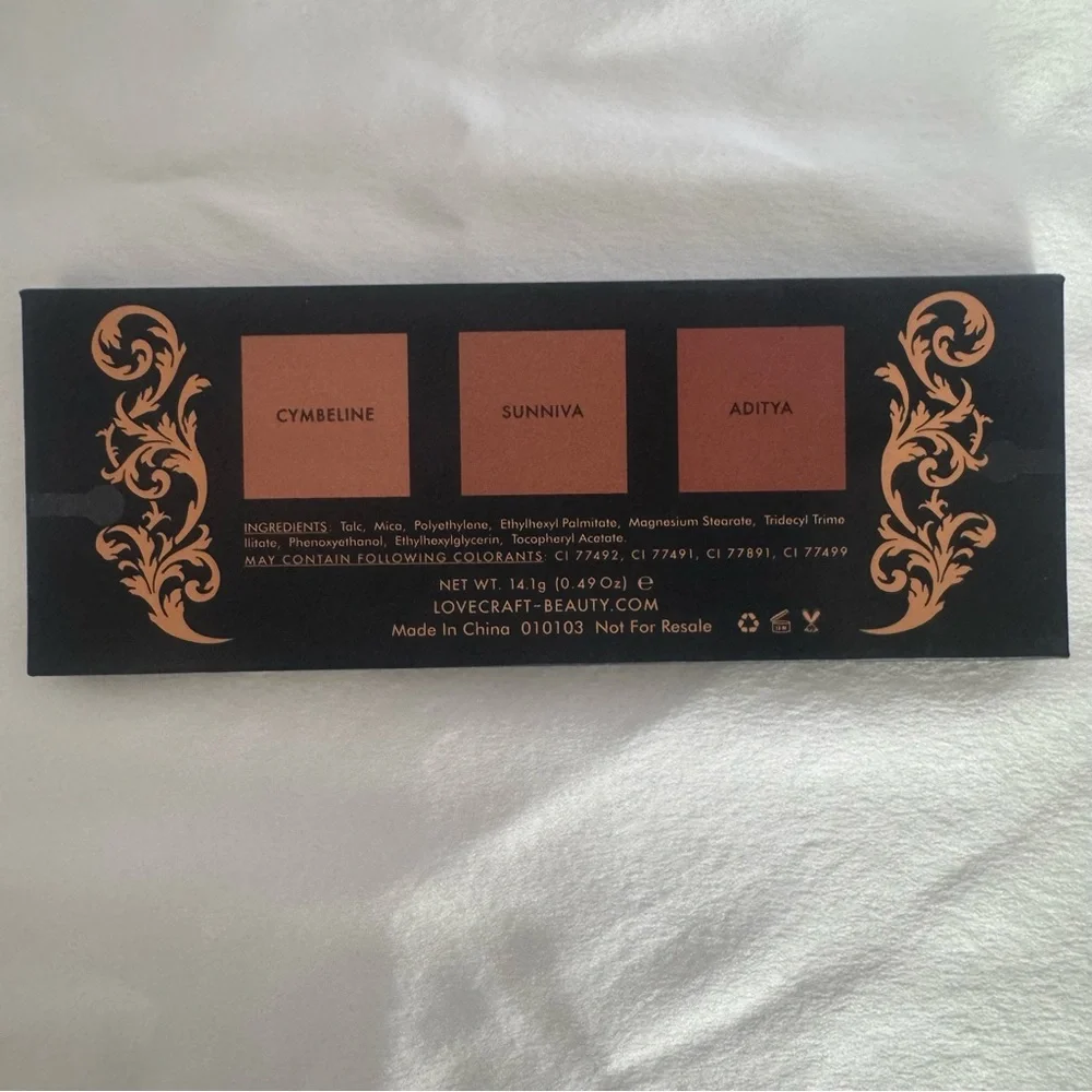 Lovecraft Beauty Contour Bronzer Palette with Mirror